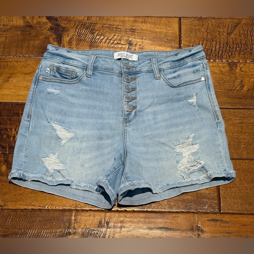 Judy Blue Women's Light Blue Distressed Jean Shorts Button Fly Size Medium